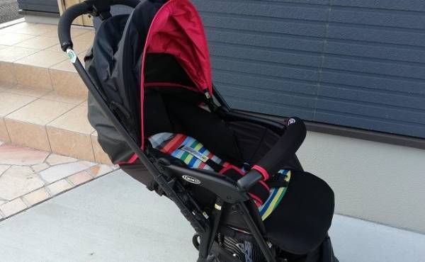 買って大正解だったベビーカー！A型なのに3.9kgと驚きの軽さ♪