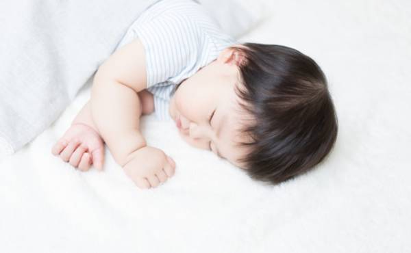 わが家で6年間続けている寝かしつけのコツ【ラクに楽しく♪特集】