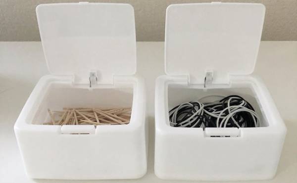 片手でパカッ！セリアとダイソーのワンタッチ小物ケースを比べてみた！