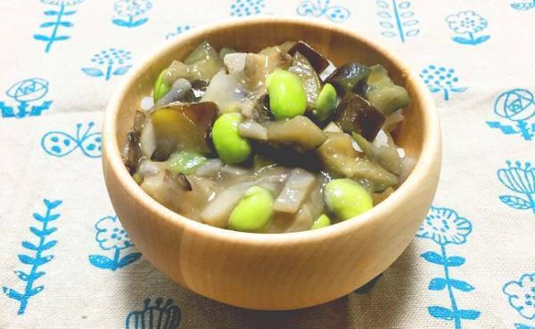子どもぱくぱく♪ 秋の味覚のコク旨あんかけご飯【管理栄養士監修】