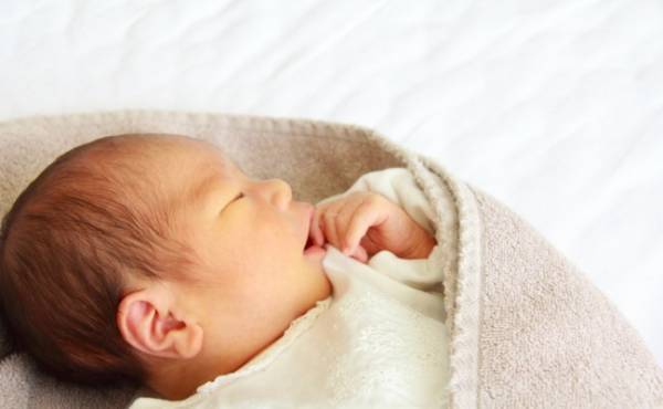 第3子の妊娠判明でうれしい反面、不安を感じてしまい…【ママの体験談】