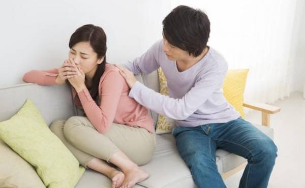 つわりがつらいママに夫ができることはある？ 【助産師に相談】