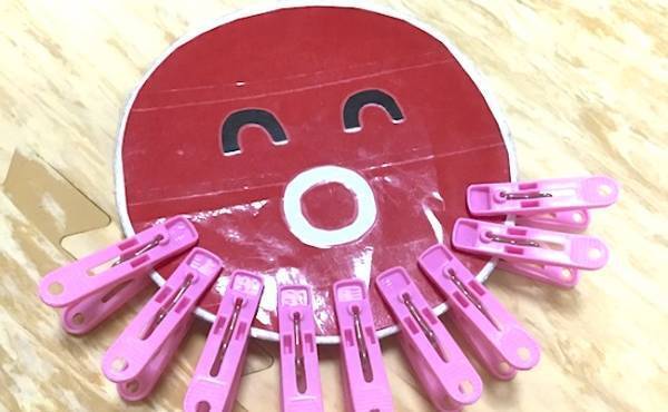 お家にあるものでラクラク♪ 意外に遊べる日用品を使ったおもちゃ【ラクに楽しく♪特集】