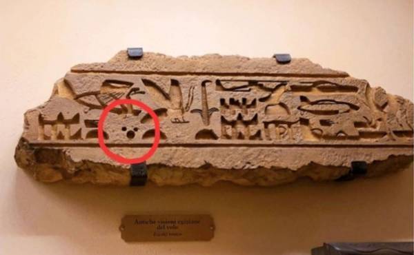 【ディズニー】ソアリンの待ち時間中に楽しめる難易度高めの隠れミッキー