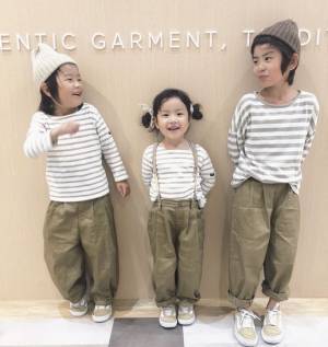 3兄妹コーデ♡kanaさんキッズのアースカラーリンクがおしゃれ！