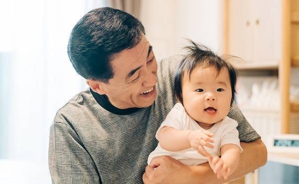 「子どもは大丈夫か」ってどういう意味？ 義父の余計な心配がつらい…