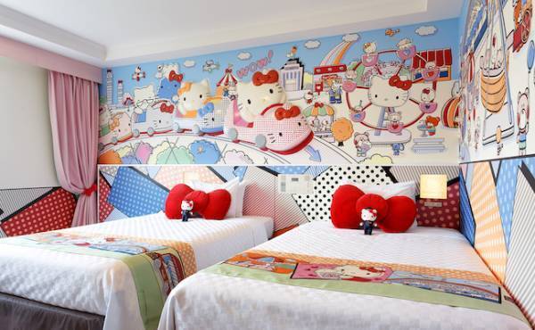 どこに泊まる？ハローキティ、マイメロディ、リトルツインスターズルーム