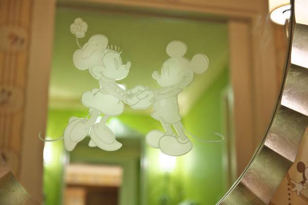 一度は泊まってみたい！初ディズニーは「ミッキーマウスルーム」で♪