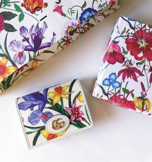 ご褒美買い♡この冬GETしたい！憧れのハイブランドミニ財布6選