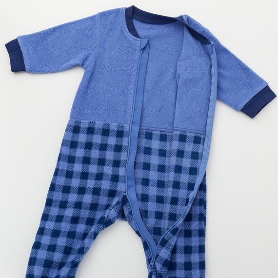 ユニクロのディズニー ホリデーコレクションがあったか可愛い！