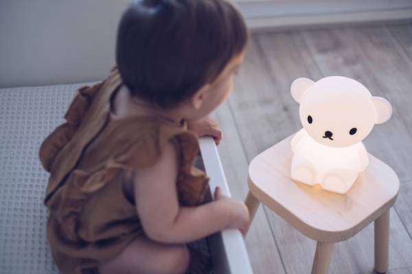 そのたたずまいが大好き！ミッフィーの照明がかわいすぎる♡