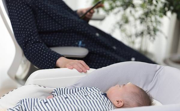 妊娠中に買えばよかった…！ 産後に気づいた授乳服の必要性【体験談】