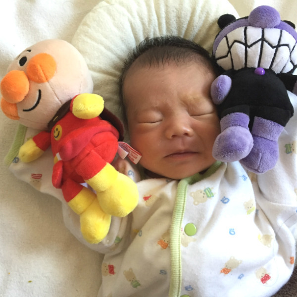 全然食べない…離乳食を1年間ゴミ箱に捨て続けた話【どん底エピソード】