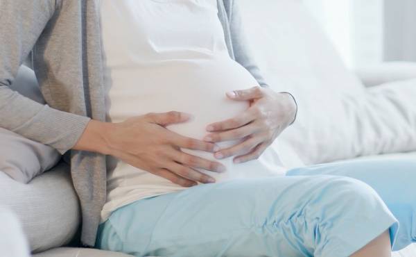 予期せぬ突然の陣痛！ これって本当に陣痛？ 病院へ電話して大丈夫？