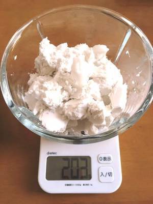 「もう少し痩せて」と言われ…ココナッツクリームで無糖アイス作ってみた