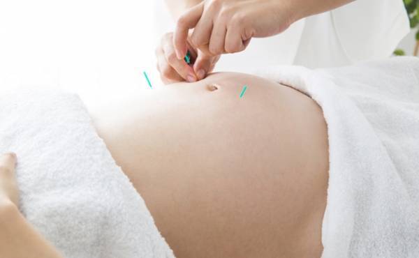 逆子が治った！妊娠36週に鍼灸治療をして【ママの体験談】