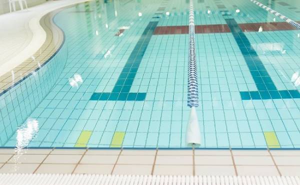 妊娠中の「プールで運動」が良いことづくしだった！【体験談】