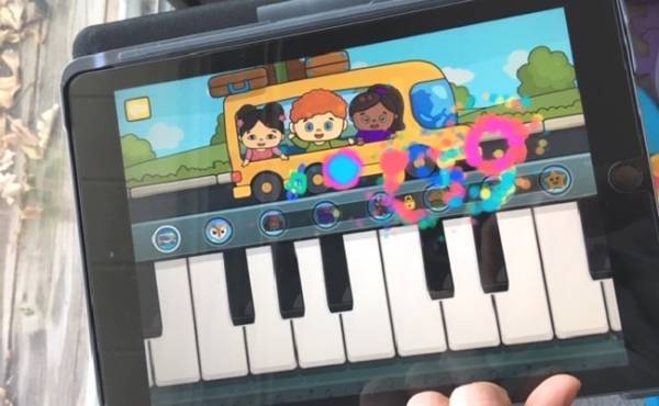 トラブル続出！1歳の娘と海外から日本へ帰省旅行で疲労困ぱい…！