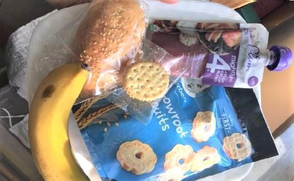 トラブル続出！1歳の娘と海外から日本へ帰省旅行で疲労困ぱい…！