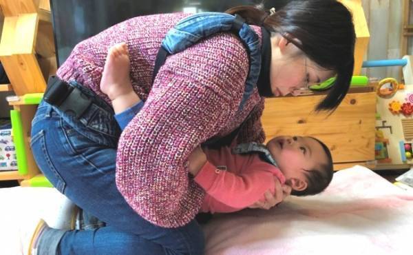 キューズベリー「おんぶ抱っこひもインナーメッシュ」がおしゃれで優秀！