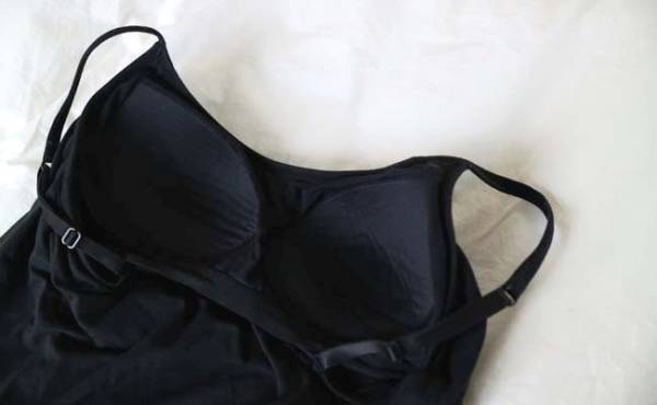 【ユニクロ】妊娠中・授乳中も快適！エアリズム ブラキャミソールが◎