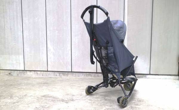 格好良くて持ち運びラク！ B型ベビーカー「クイニージャズ」が◎