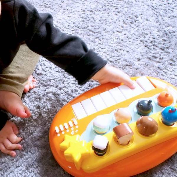 初めてのピアノにぴったり！「アンパンマン おそらでコンサート」