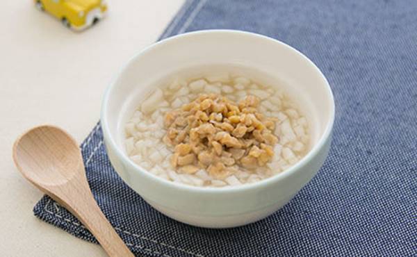 赤ちゃんにうどんをあげすぎてはダメ！？ ママの疑問に管理栄養士が回答！