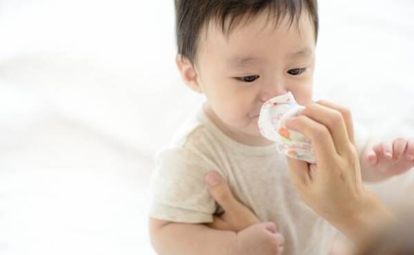 鼻水がズルズル 赤ちゃんの鼻水が出やすい理由とおうちケアを解説 19年8月5日 ウーマンエキサイト 1 4