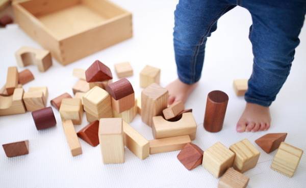 すぐ散らかる…。年末に向けて増え続ける「子どもの物」を片付ける方法【ラクに楽しく♪特集】