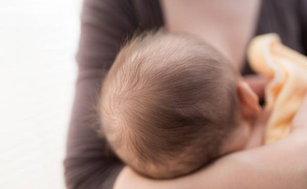 「え？まさか」産後3カ月、下着に黒いシミ。病院で診察を受けると…？