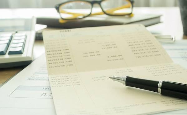 共働きでも貯まらない！？ こんな家計は要注意！