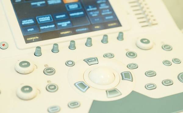 妊娠17週、出生前診断を受けて… 痛みも採血もない？！【体験談】