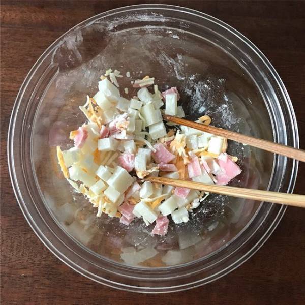 天才！簡単でおいしすぎる山本ゆりさんの「もち×チーズ」レシピ2選