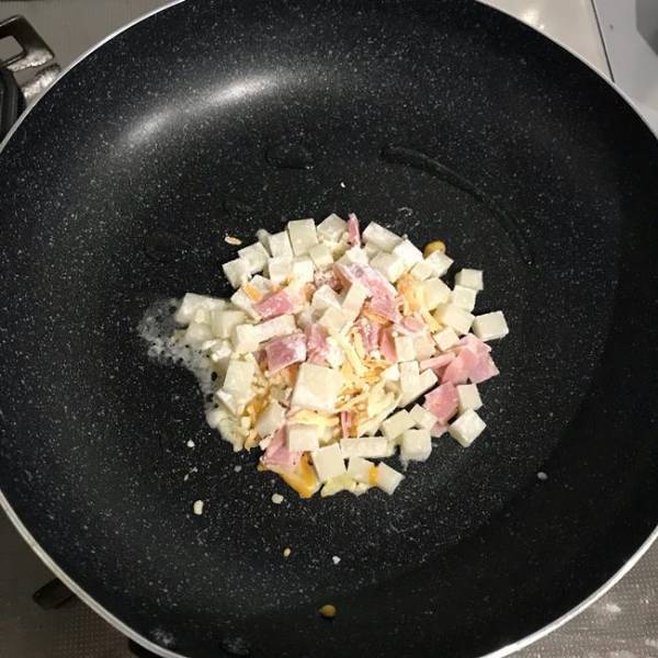 天才！簡単でおいしすぎる山本ゆりさんの「もち×チーズ」レシピ2選