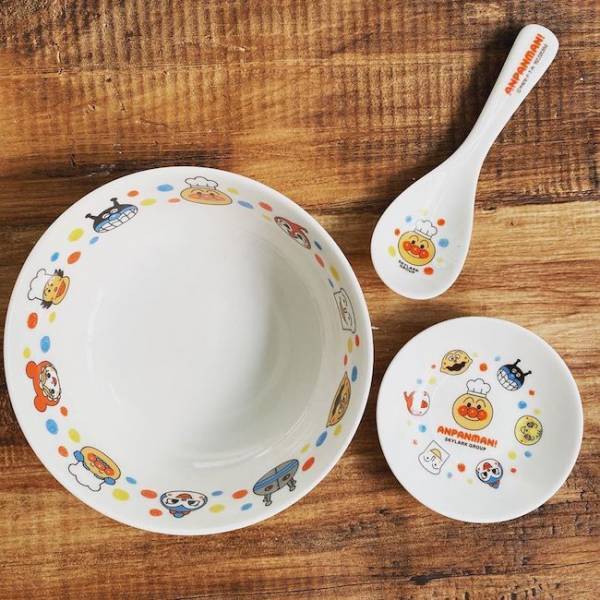 食べるとアンパンマングッズがもらえる♪親子で外食なら◯◯で決まり！