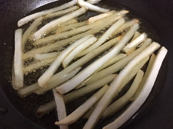 【業務スーパー】ほっくほく！あまりのウマさに手が止まらないポテト3選