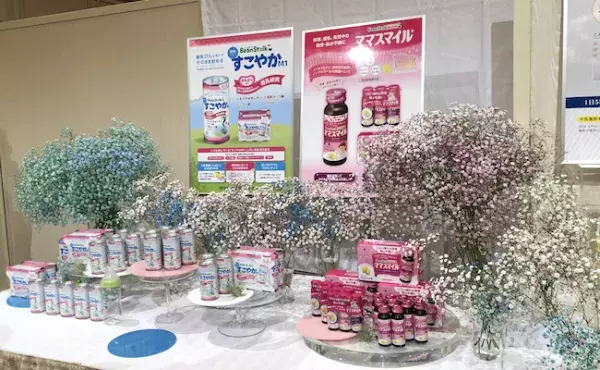 雪印メグミルク2019年秋季新商品発表会_粉ミルク「すこやかM1」展示