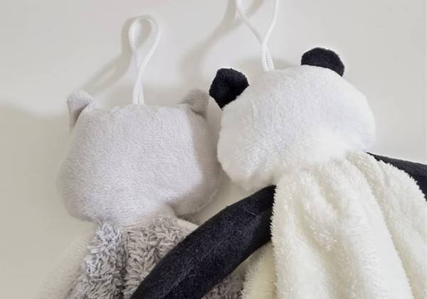 【ダイソー】まるで●●みたい！買わずにいられない♡かわいすぎるタオル