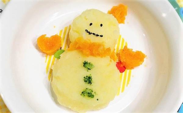 冬に作ってあげたい♪雪だるまマッシュポテトの作り方【管理栄養士監修】