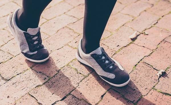 産後の体重が元に戻らない！焦って運動を始めた結果…！【ママの体験談】