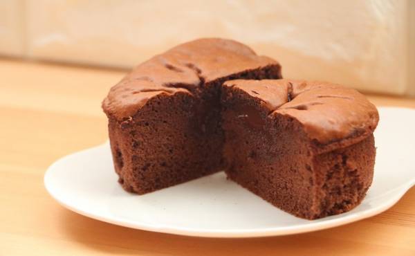 【ローソン】2月新作食べ比べ！コンビニチョコスイーツ激うまランキング