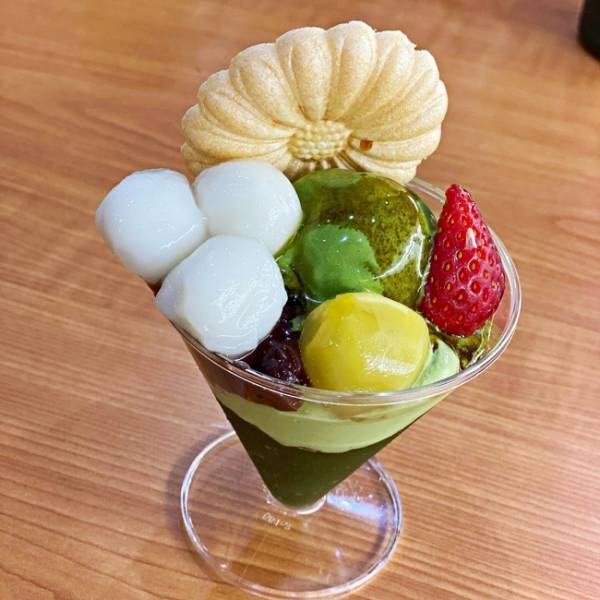 回転寿司スイーツがアツい！くら寿司の○○がスイーツ専門店級のうまさ♡
