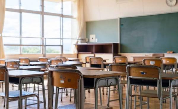 コロナ対策で小中高が臨時休校へ。効果は？その間、どう過ごしたらいい？