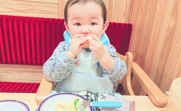 【3COINS】このベビービブが超絶かわいい！お姫様気分でご満悦に♡