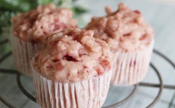 外出自粛時のおやつに！超カンタン、野菜がとれるふわウマ蒸しパン3選♪