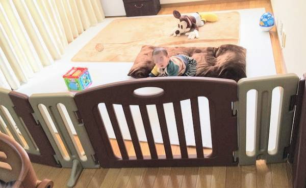 赤ちゃんがハイハイし始めたころから大活躍！買ってよかったグッズはコレ