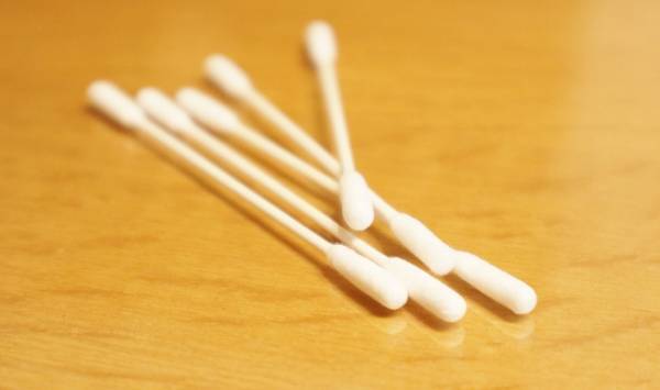 子どもの耳掃除って難しい…！ わが家の「三種の神器」はコレ！