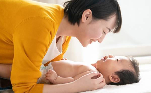 これは予想外！生後3カ月、間違えて買ったおむつを使ってみたら…