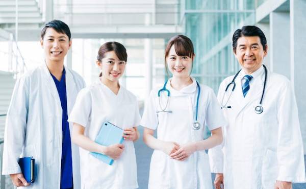 【厚労省速報】産婦人科医・小児科医・助産師から妊婦・ママへアドバイス